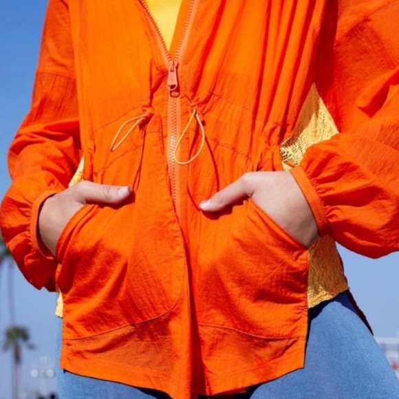 NWT FREE PEOPLE ON MORE MILE ORANGE HOODED WINDBREAKER. RETAIL $148 - Picture 5 of 7